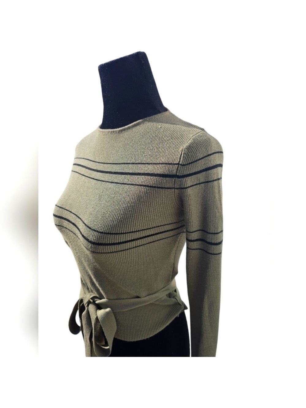 Zara crop green sweater size S